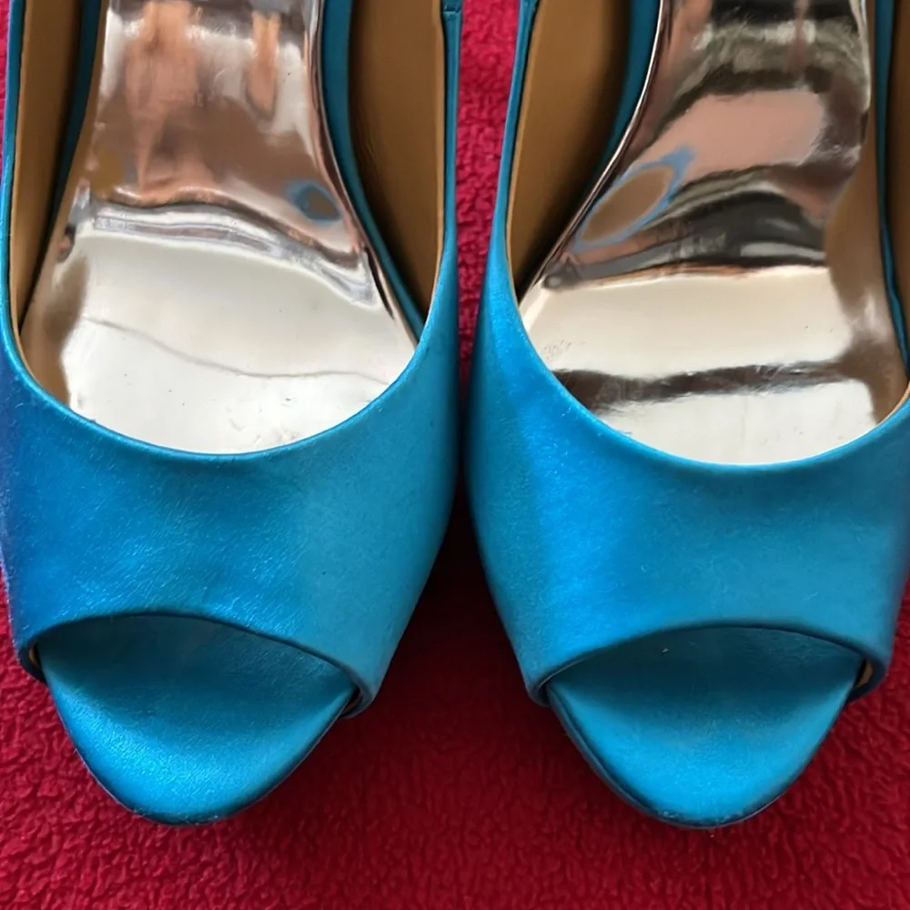 Badgley Mischka Size 8 M - Picture 4 of 14